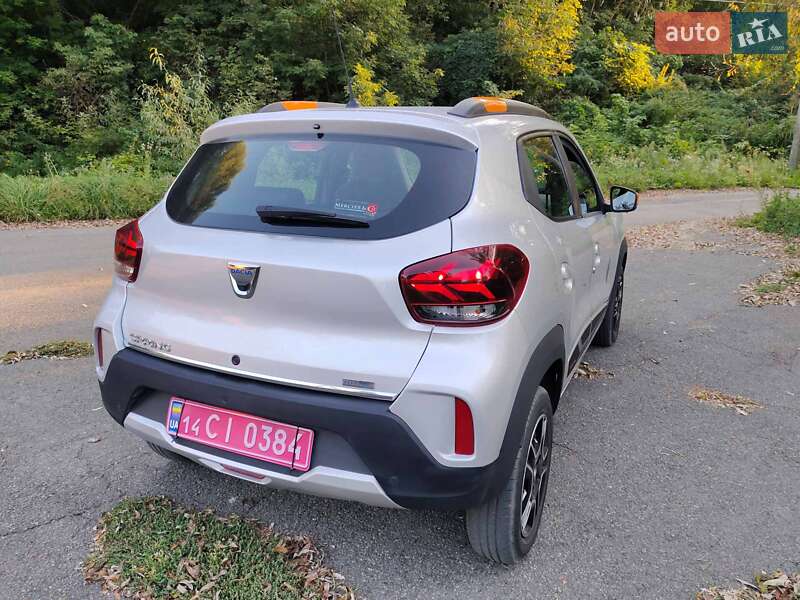Позашляховик / Кросовер Dacia Spring 2022 в Києві