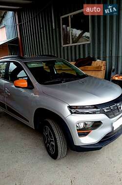 Позашляховик / Кросовер Dacia Spring 2022 в 