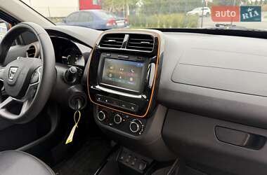 Позашляховик / Кросовер Dacia Spring 2023 в 