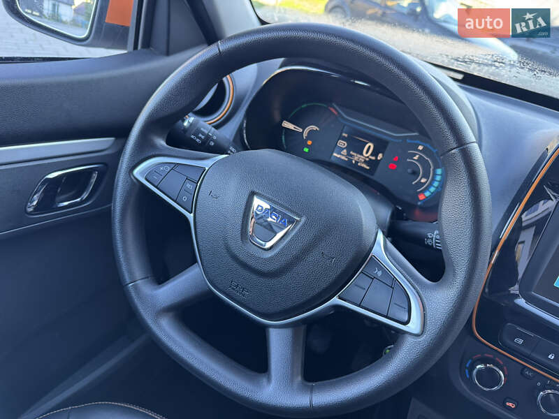 Позашляховик / Кросовер Dacia Spring 2022 в Дубні
