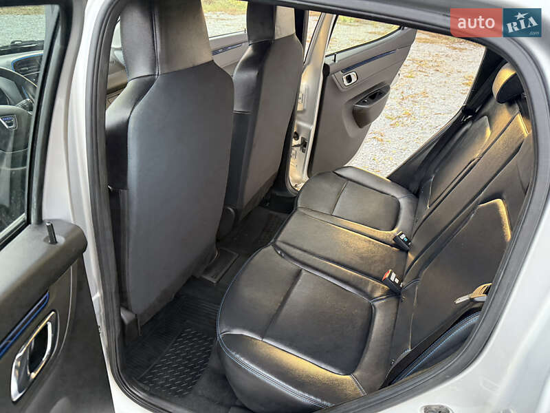 Позашляховик / Кросовер Dacia Spring 2021 в Рівному фото 12 Позашляховик / Кросовер Dacia Spring 2021 в Рівному