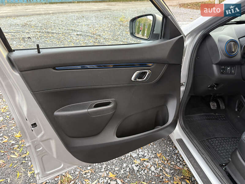 Позашляховик / Кросовер Dacia Spring 2021 в Рівному фото 19 Позашляховик / Кросовер Dacia Spring 2021 в Рівному