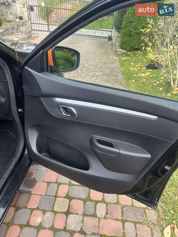 Позашляховик / Кросовер Dacia Spring 2022 в Вигоді