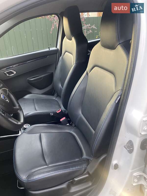 Внедорожник / Кроссовер Dacia Spring 2021 в Коломые