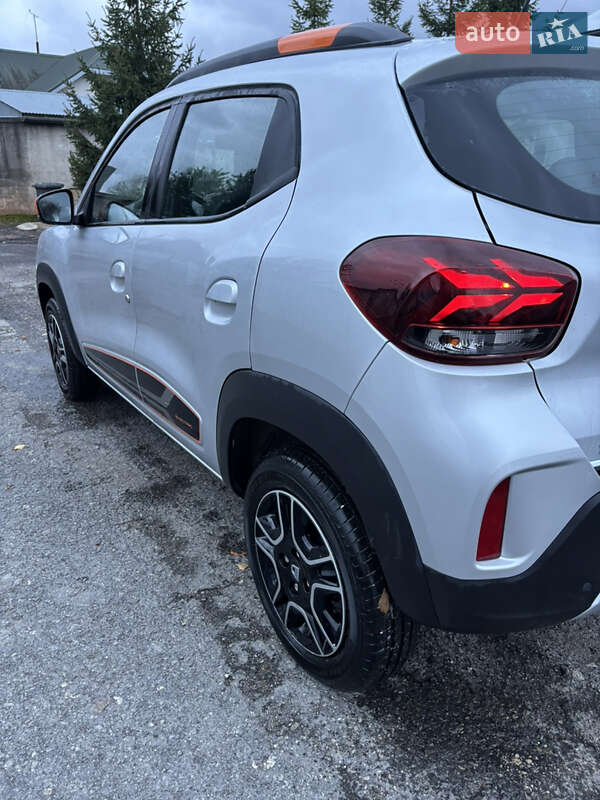 Внедорожник / Кроссовер Dacia Spring 2022 в Тернополе