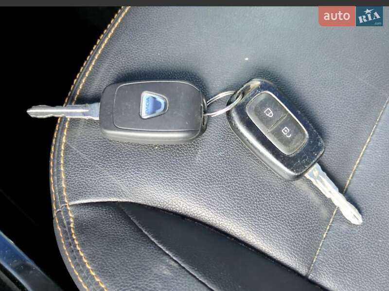 Позашляховик / Кросовер Dacia Spring 2022 в Дніпрі фото 24 Позашляховик / Кросовер Dacia Spring 2022 в Дніпрі