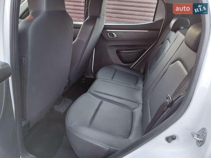 Внедорожник / Кроссовер Dacia Spring 2023 в Ивано-Франковске