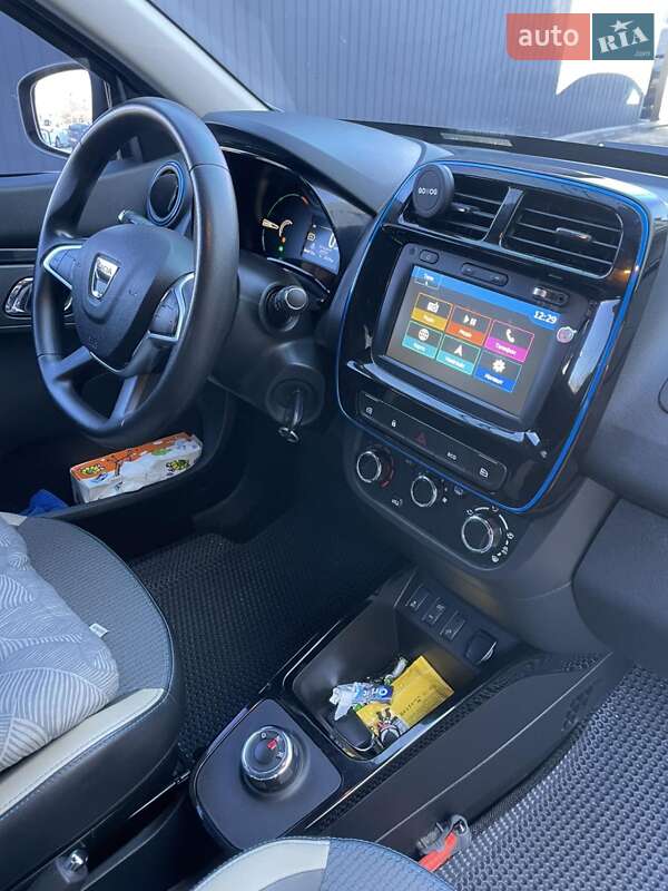 Внедорожник / Кроссовер Dacia Spring 2022 в Рожнове