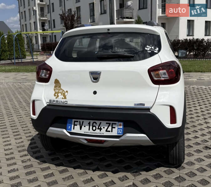 Внедорожник / Кроссовер Dacia Spring 2020 в Киеве