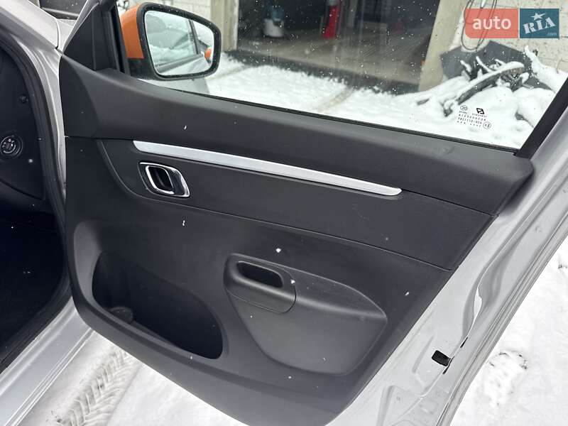 Внедорожник / Кроссовер Dacia Spring 2023 в Луцке