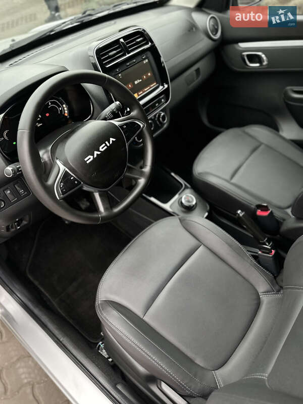 Внедорожник / Кроссовер Dacia Spring 2023 в Тернополе