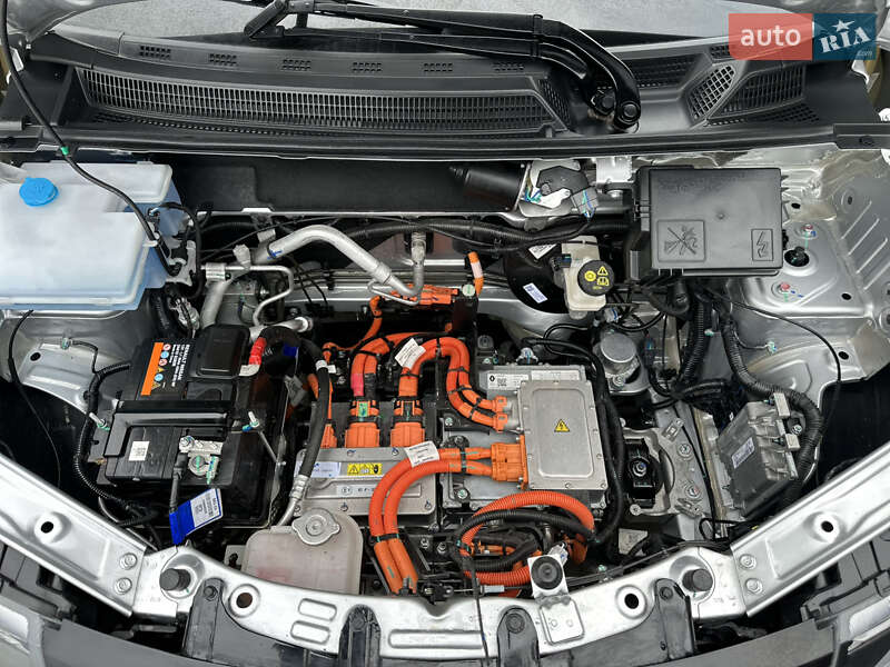 Внедорожник / Кроссовер Dacia Spring 2023 в Тернополе