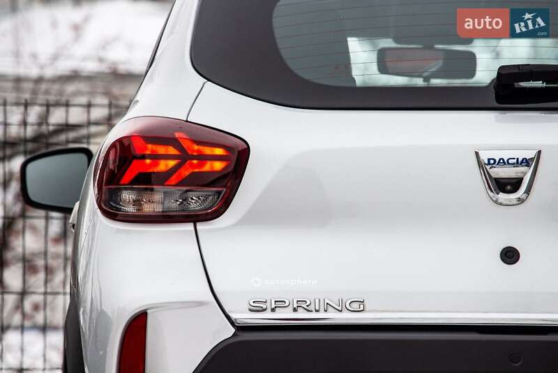 Внедорожник / Кроссовер Dacia Spring 2020 в Львове