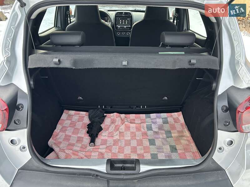 Внедорожник / Кроссовер Dacia Spring 2022 в Ровно