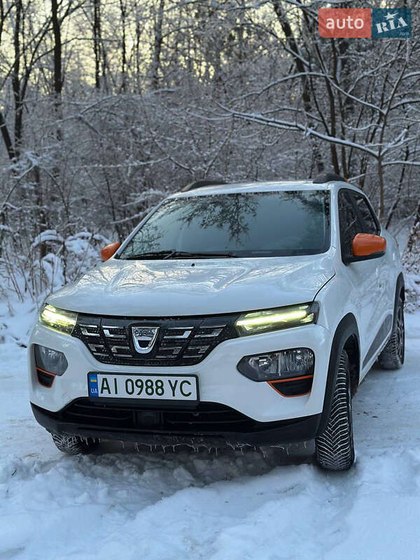 Позашляховик / Кросовер Dacia Spring 2021 в Києві фото 8 Позашляховик / Кросовер Dacia Spring 2021 в Києві