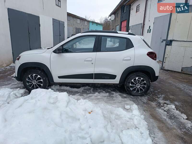 Позашляховик / Кросовер Dacia Spring 2023 в Дубні