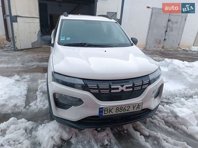 Позашляховик / Кросовер Dacia Spring 2023 в Дубні
