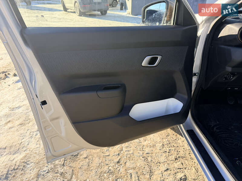 Позашляховик / Кросовер Dacia Spring 2024 в Львові