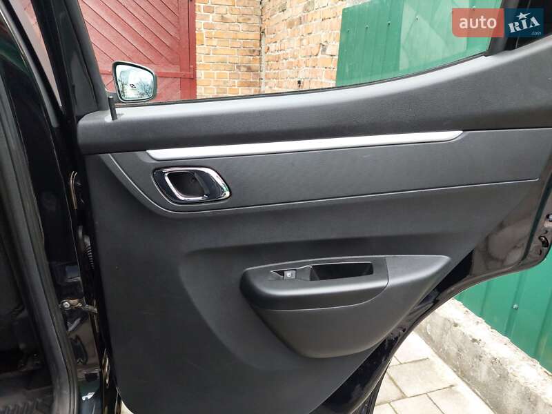 Позашляховик / Кросовер Dacia Spring 2022 в Шептицькому