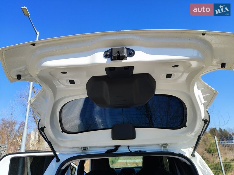 Внедорожник / Кроссовер Dacia Spring 2022 в Самборе