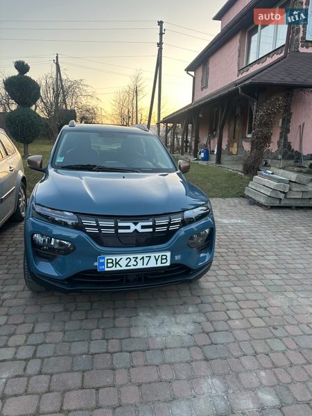 Внедорожник / Кроссовер Dacia Spring 2023 в Выгоде