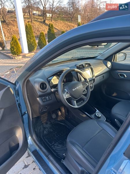 Внедорожник / Кроссовер Dacia Spring 2023 в Выгоде