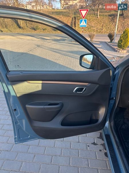 Внедорожник / Кроссовер Dacia Spring 2023 в Выгоде