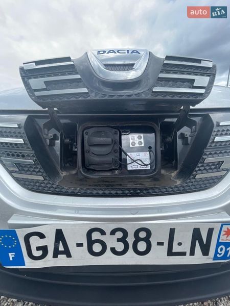 Внедорожник / Кроссовер Dacia Spring 2020 в Харькове