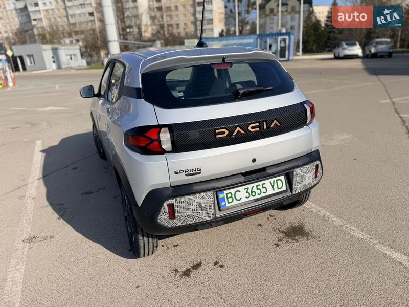 Позашляховик / Кросовер Dacia Spring 2024 в Львові