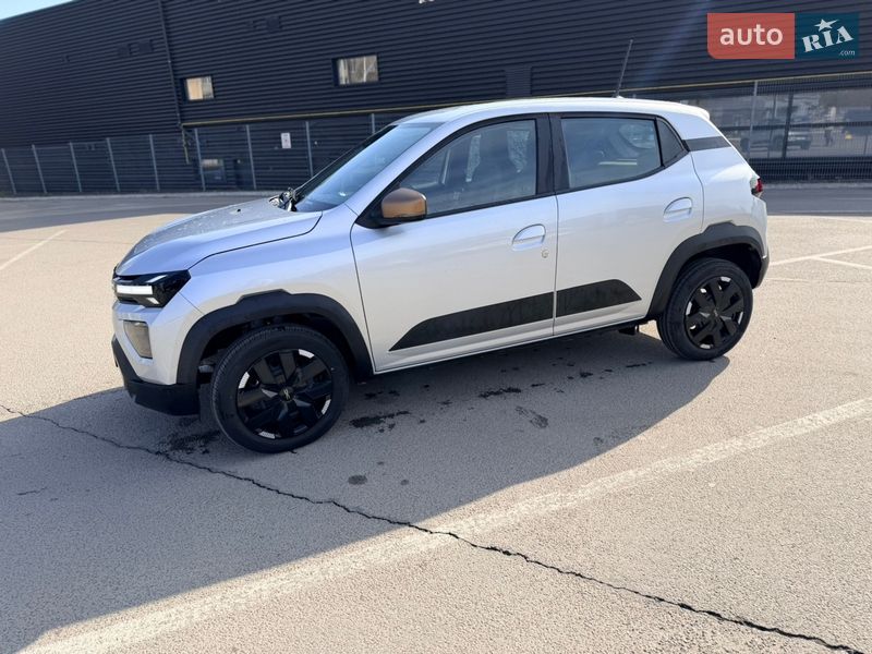 Позашляховик / Кросовер Dacia Spring 2024 в Львові