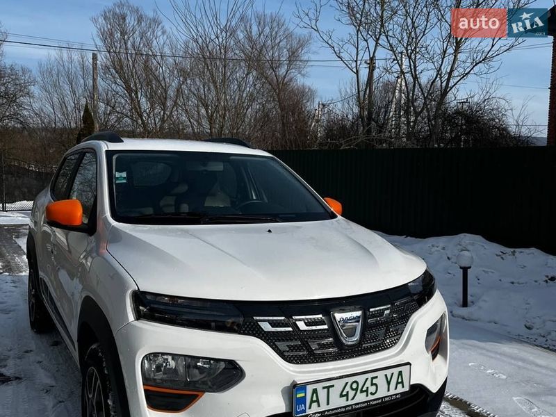 Внедорожник / Кроссовер Dacia Spring 2022 в Тысменице