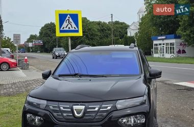 Позашляховик / Кросовер Dacia Spring 2022 в Чернівцях