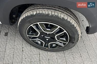 Позашляховик / Кросовер Dacia Spring 2023 в Тернополі