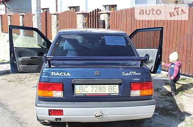 Седан Dacia SuperNova 2003 в Стрые