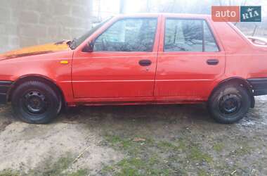 Седан Dacia SuperNova 2003 в Миргороді