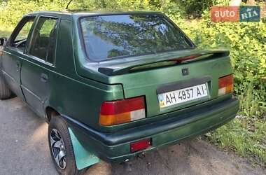 Седан Dacia SuperNova 2003 в 