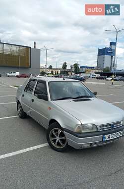 Седан Dacia SuperNova 2003 в 
