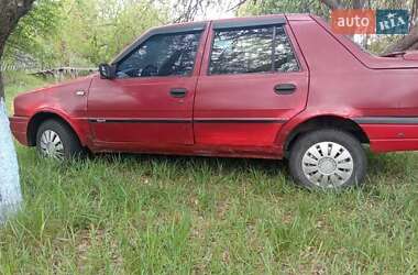 Седан Dacia SuperNova 2003 в Борисполі