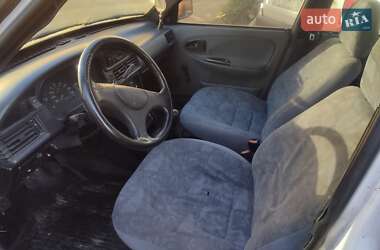 Седан Dacia SuperNova 2003 в 