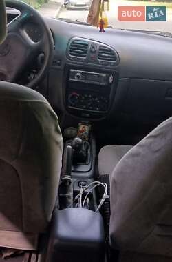 Седан Daewoo Alpheon 2010 в 