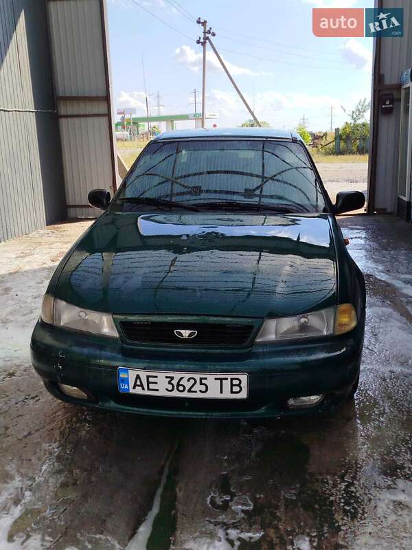 Седан Daewoo Cielo 1995 в Синельниково