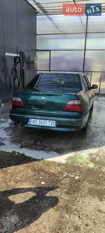 Седан Daewoo Cielo 1995 в Синельниково