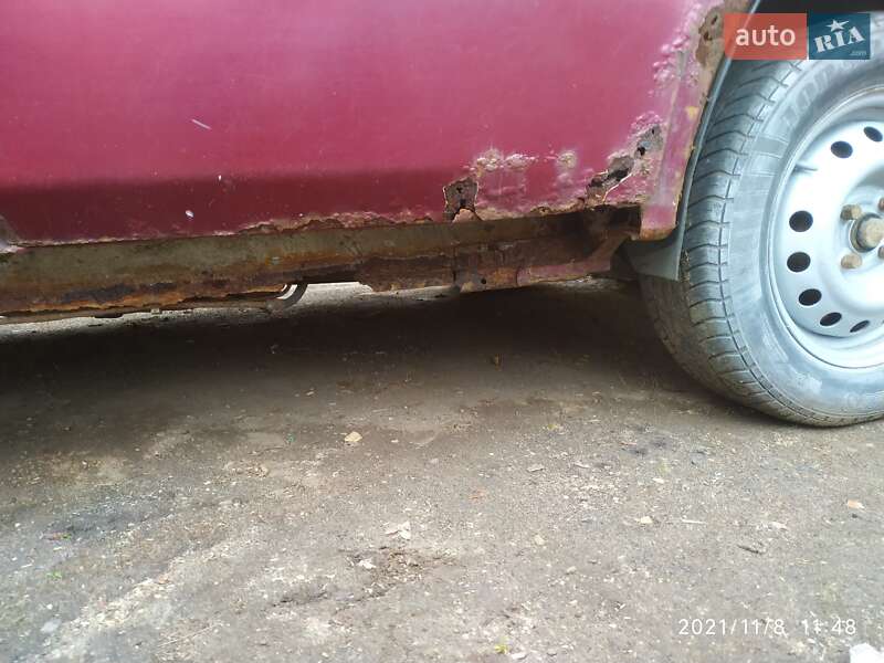 Седан Daewoo Espero 1997 в Дергачах