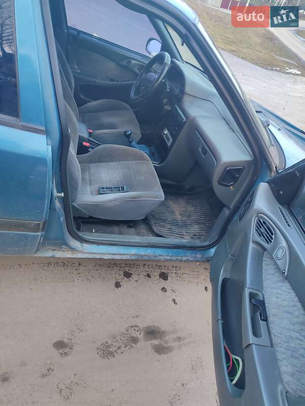 Седан Daewoo Espero 1997 в Заставной