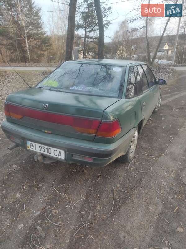 Седан Daewoo Espero 1997 в Полтаві