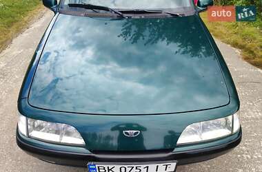 Седан Daewoo Espero 1997 в Ровно