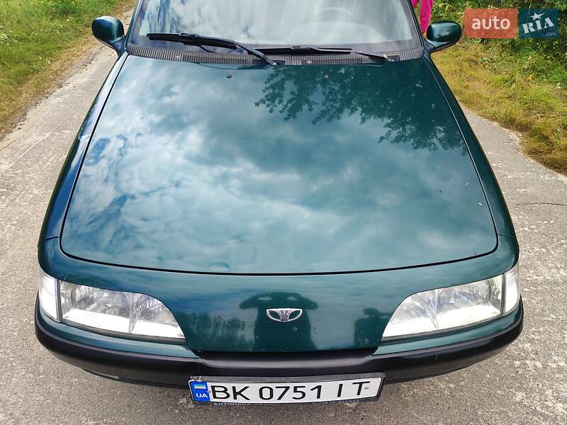 Седан Daewoo Espero 1997 в Ровно