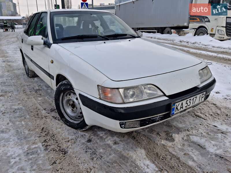 Седан Daewoo Espero 1997 в Киеве