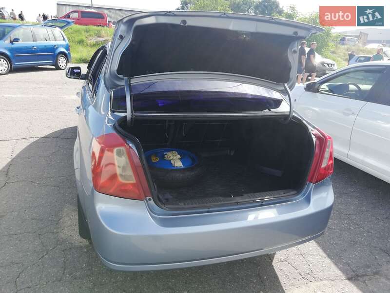 Седан Daewoo Gentra 2013 в Полтаве