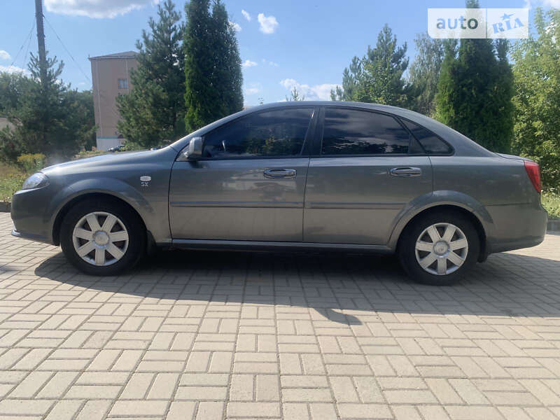 Седан Daewoo Gentra 2014 в Прилуках